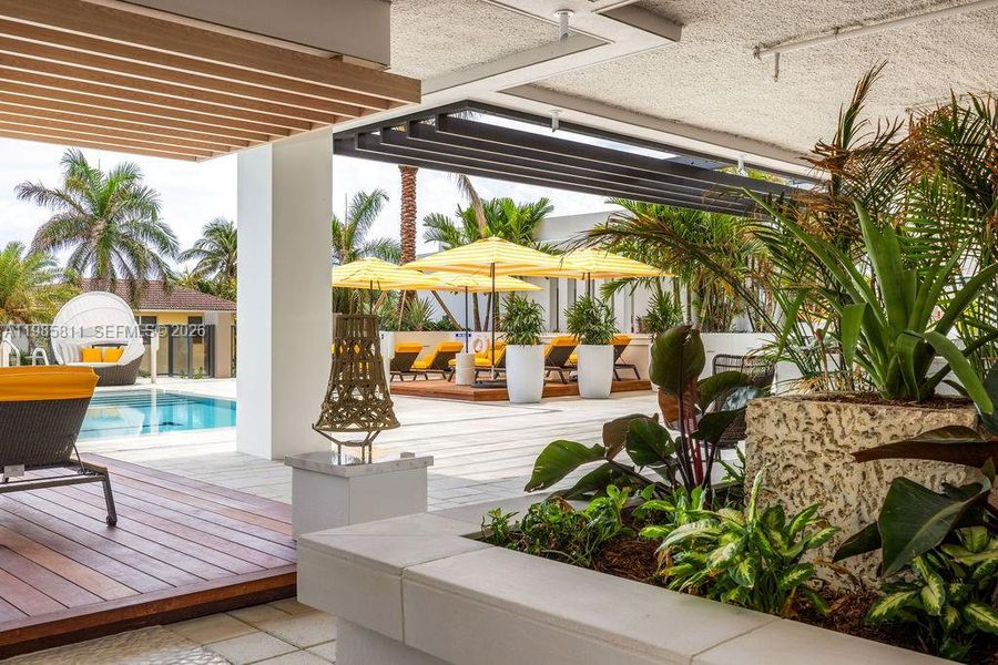 Community amenities in Salato, Pompano Beach (Image 35).