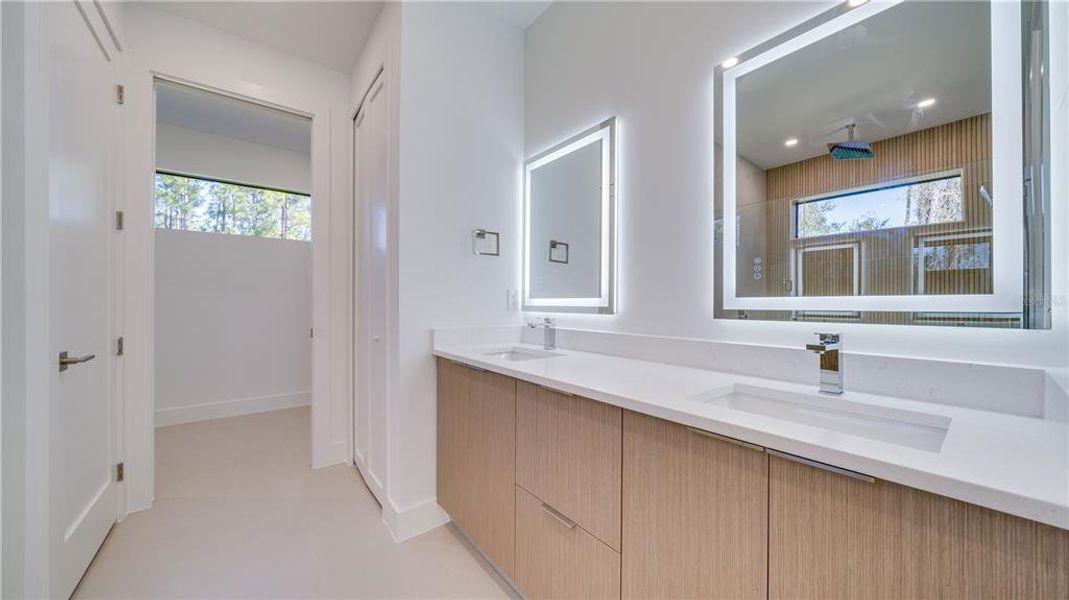 Image 32 of a home in . Image 32 of a home in .