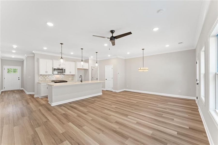 Spacious, unfurnished interior of a new home in Wildwood Place, Powder Springs (Image 16). Spacious, unfurnished interior of a new home in Wildwood Place, Powder Springs (Image 16).