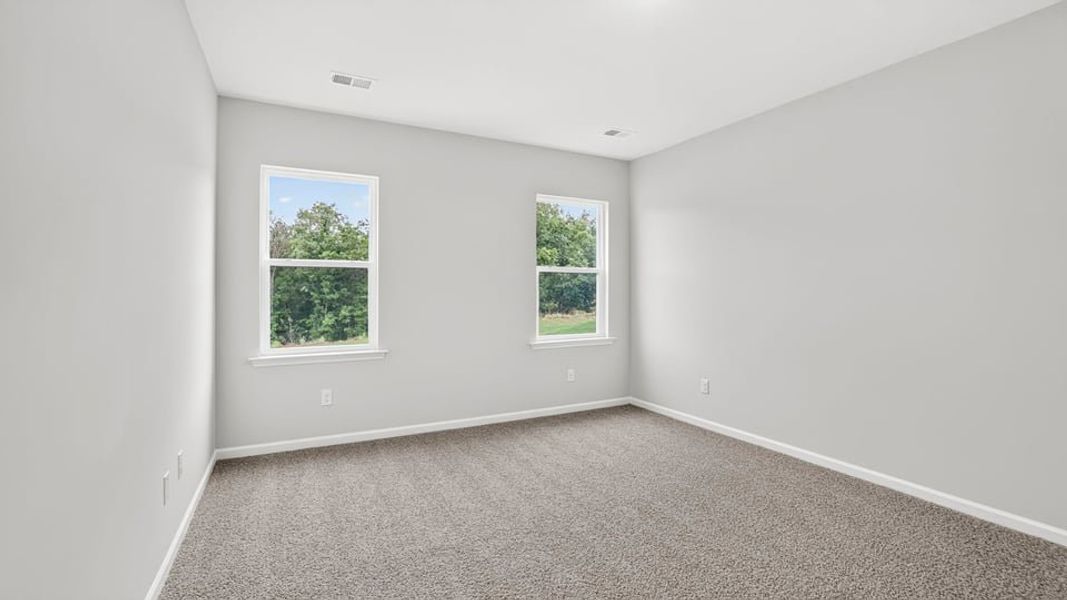 Spacious, unfurnished interior of a new home in Spring Ridge, Anderson (Image 32).