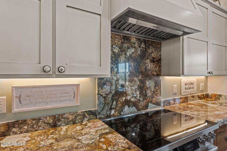 15-web-or-mls-DSC09206 15-web-or-mls-DSC09206