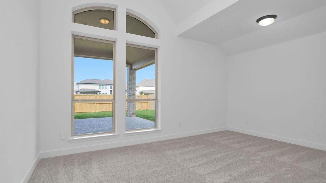 Spacious, unfurnished interior of a new home in Meridiana, Manvel (Image 8).