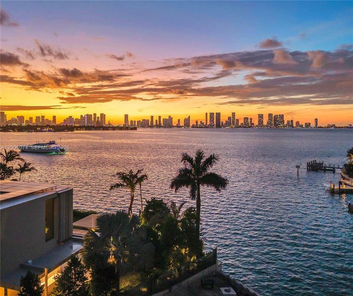 Natural landscape and outdoor views near in Miami Beach (Image 14). Natural landscape and outdoor views near in Miami Beach (Image 14).