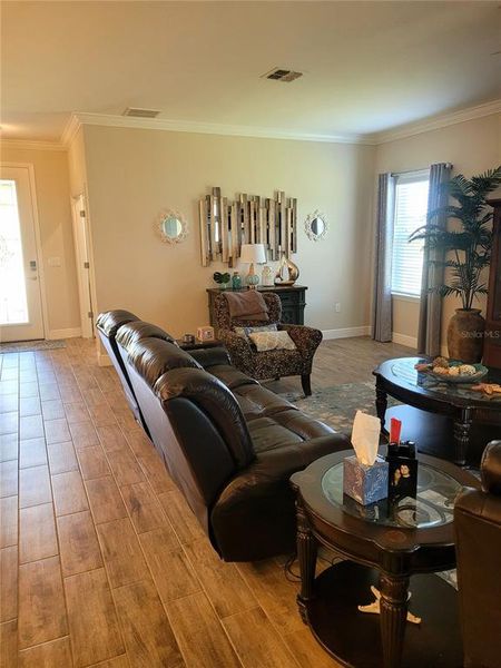 Furnished interior view inside a new home in , Punta Gorda (Image 7).