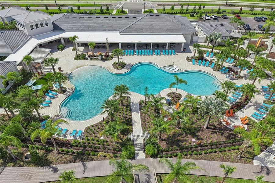Community amenities in Prosperity Lakes Active Adult, Parrish (Image 28).