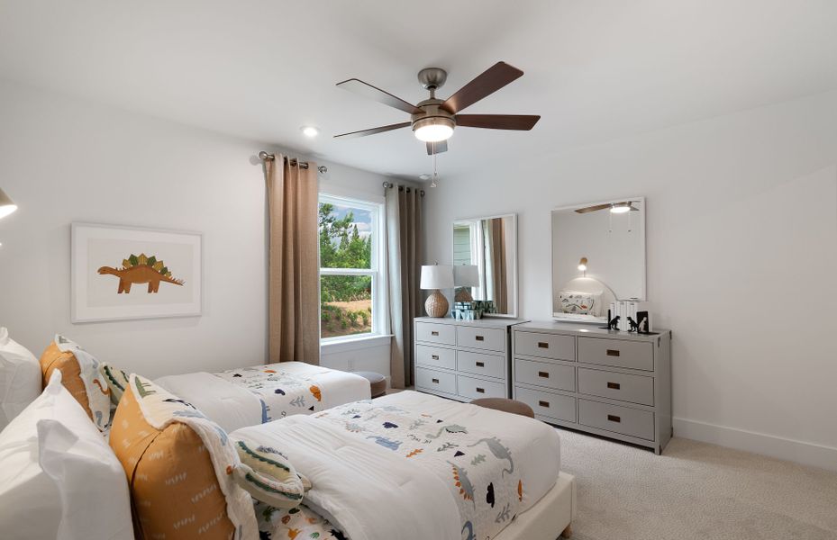 Furnished interior view inside a new home in Del Webb at Lake Oconee, Greensboro (Image 13).