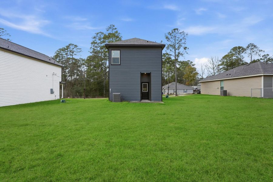 Exterior details and patio area of a home in , Montgomery (Image 21).