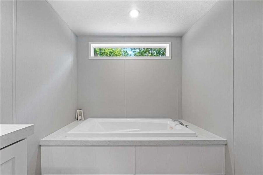 Close-up of interior finishes inside a home in , Eatonton (Image 14). Close-up of interior finishes inside a home in , Eatonton (Image 14).