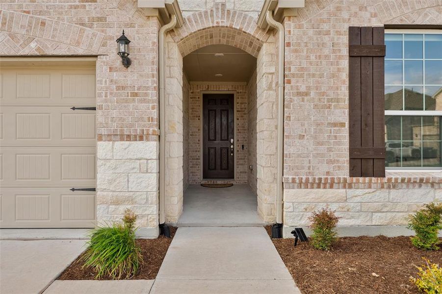 Exterior details and patio area of a home in Erwin Farms, McKinney (Image 27).
