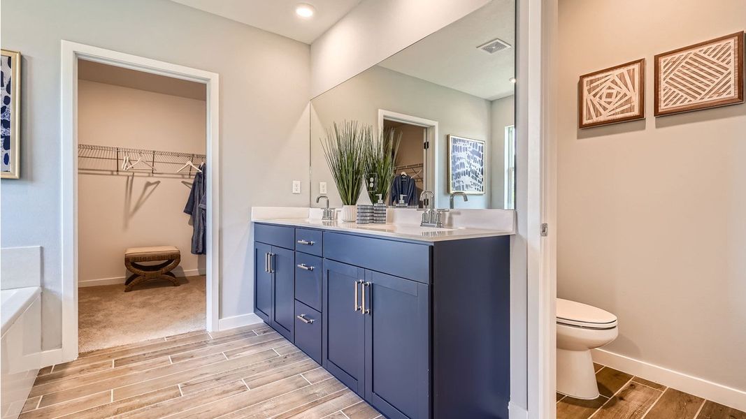 Representative furnished interior of a home built from the Grandcourt by D.R. Horton in Parker Pointe, Homestead (Image 16).