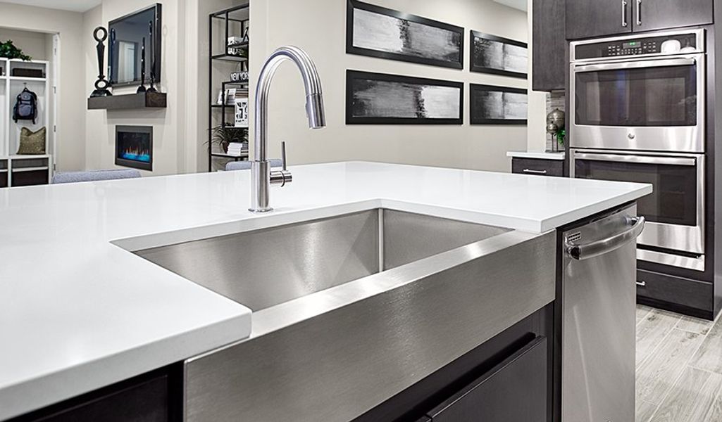 Bedford-722-UT Kitchen