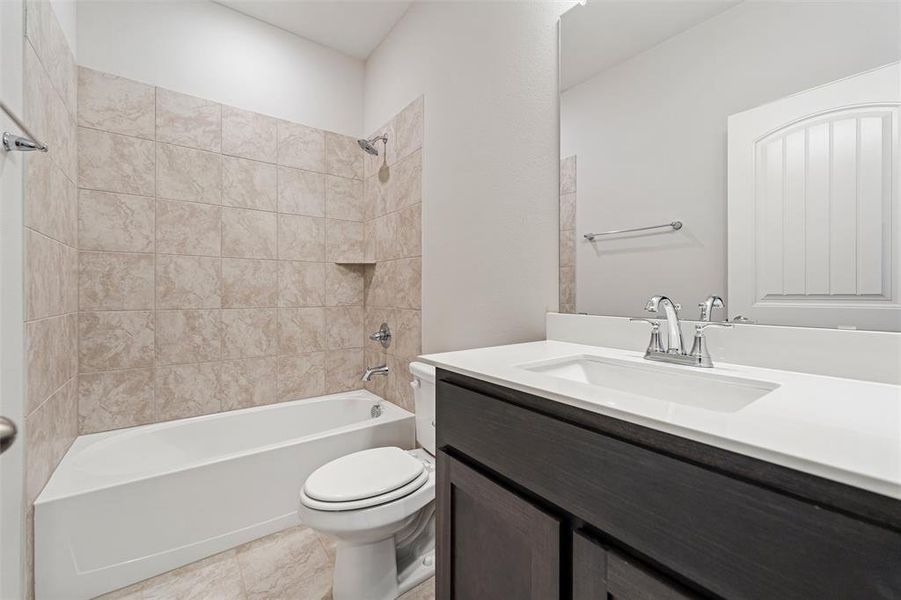 Furnished interior view inside a new home in Liberty Pointe, Gainesville (Image 10). Furnished interior view inside a new home in Liberty Pointe, Gainesville (Image 10).