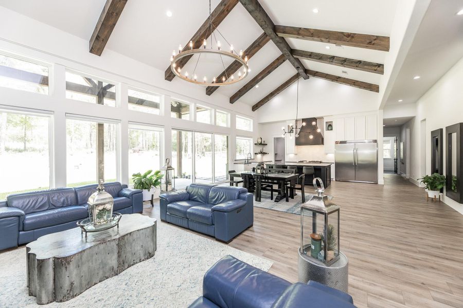 Community amenities in , Willis (Image 39).