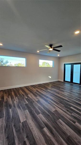 Spacious, unfurnished interior of a new home in , Tampa (Image 44).