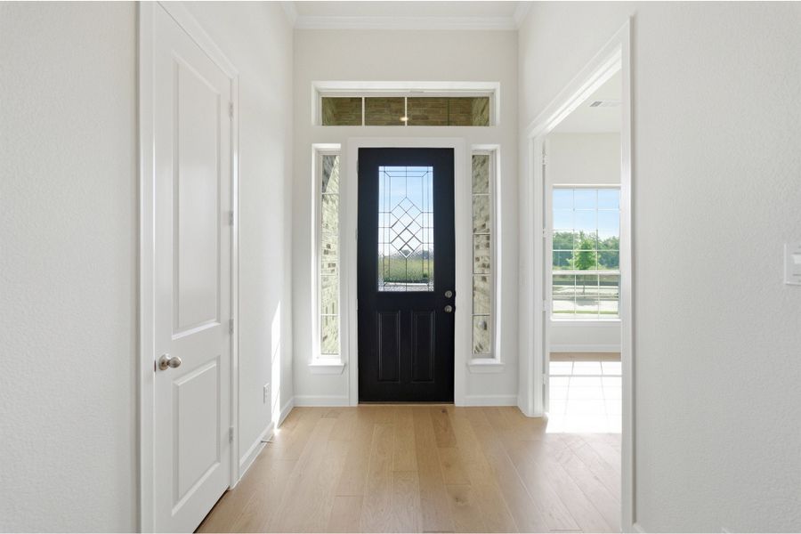 Spacious, unfurnished interior of a new home in Solterra, Mesquite (Image 19). Spacious, unfurnished interior of a new home in Solterra, Mesquite (Image 19).