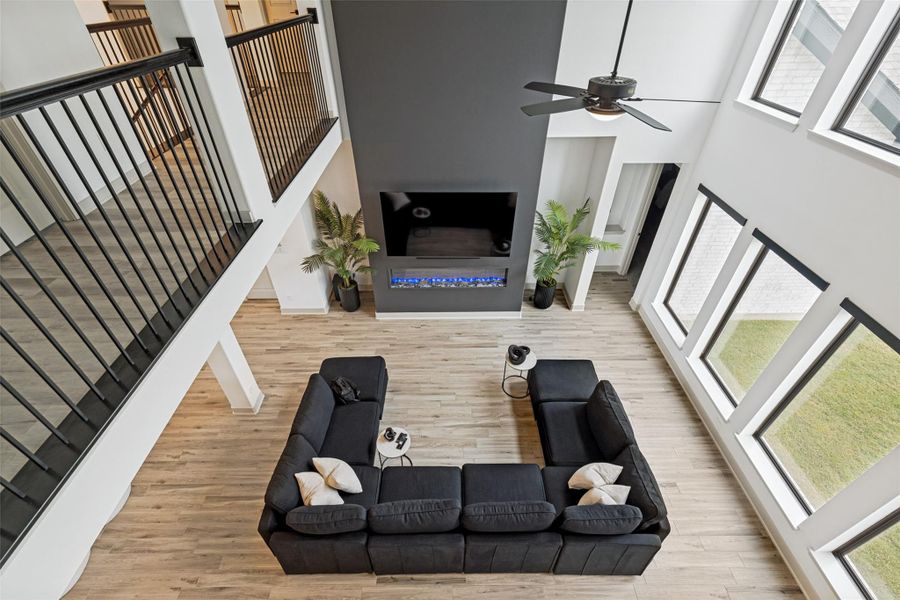 Furnished interior view inside a new home in , Conroe (Image 11).