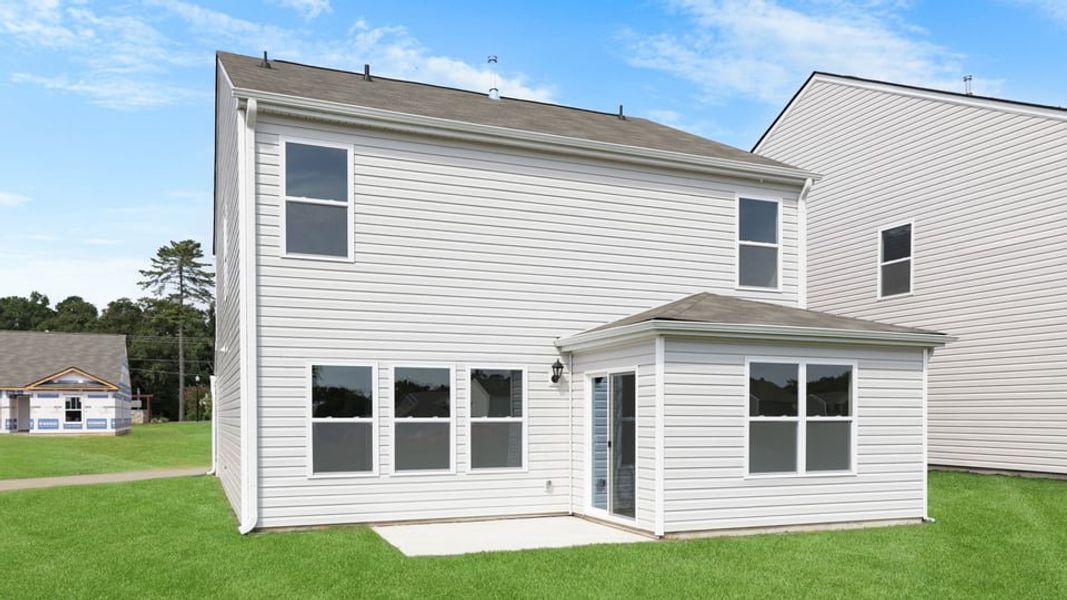 Exterior details and patio area of a home in Seneca Falls, Seneca (Image 4).