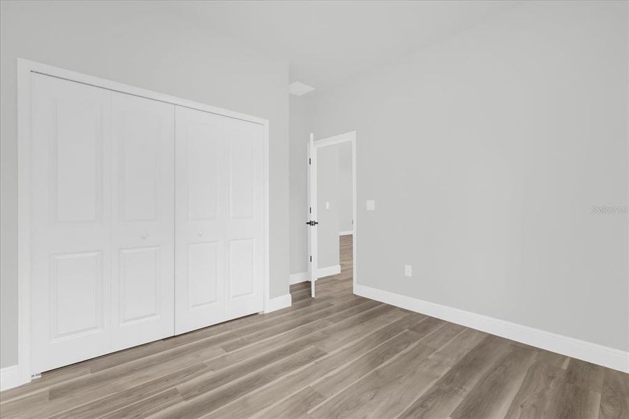 Spacious, unfurnished interior of a new home in , Ocala (Image 29).