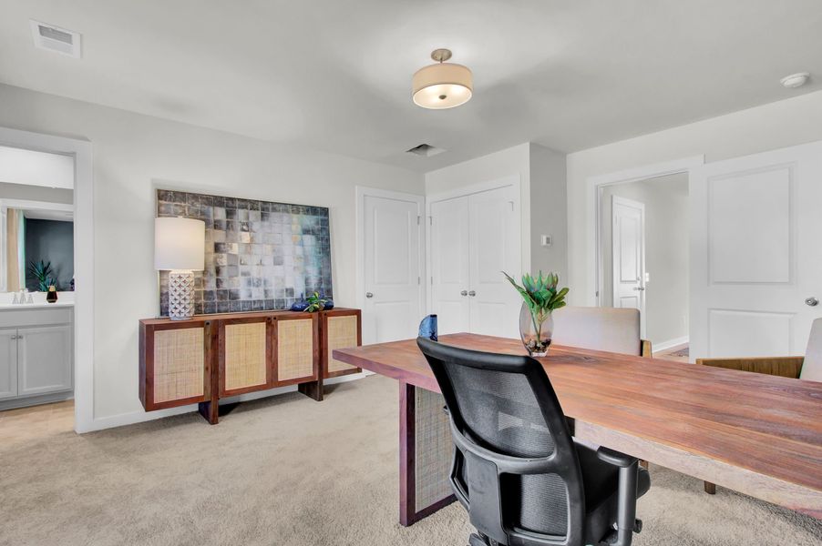 Lower Level Bedroom Lower Level Bedroom