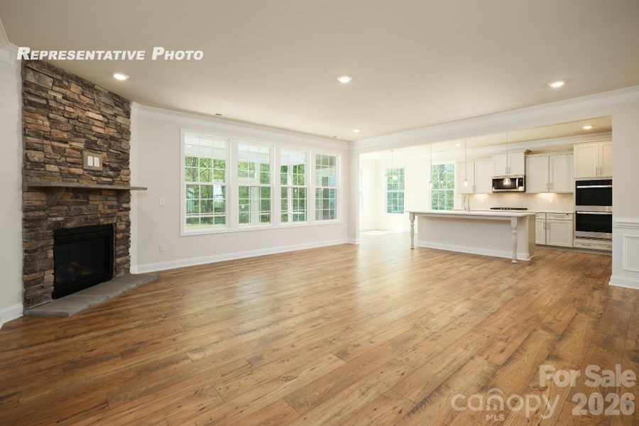 Spacious, unfurnished interior of a new home in Sylvan Creek, Denver (Image 34).