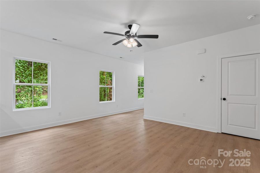 Spacious, unfurnished interior of a new home in , Rock Hill (Image 16).
