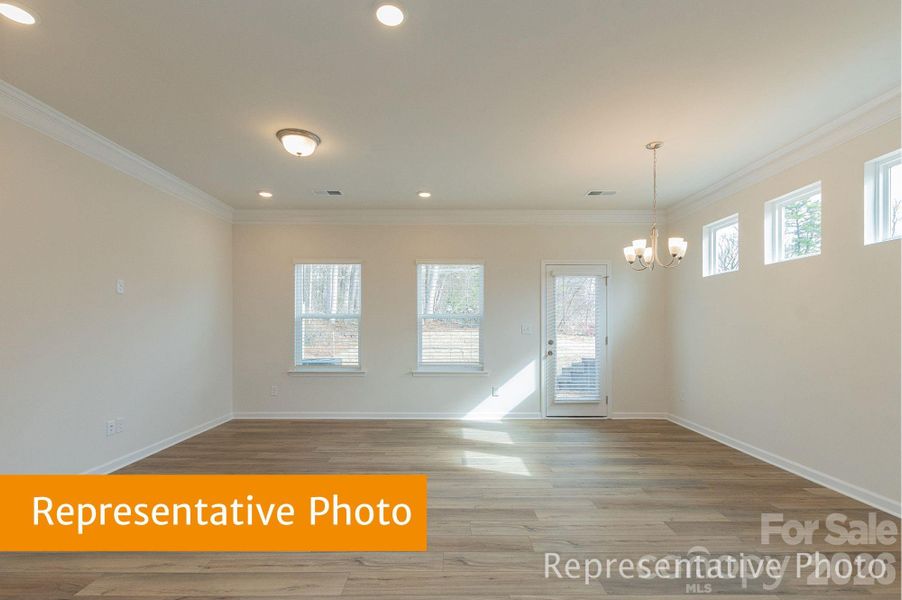 Spacious, unfurnished interior of a new home in Ember Glen, Charlotte (Image 5).