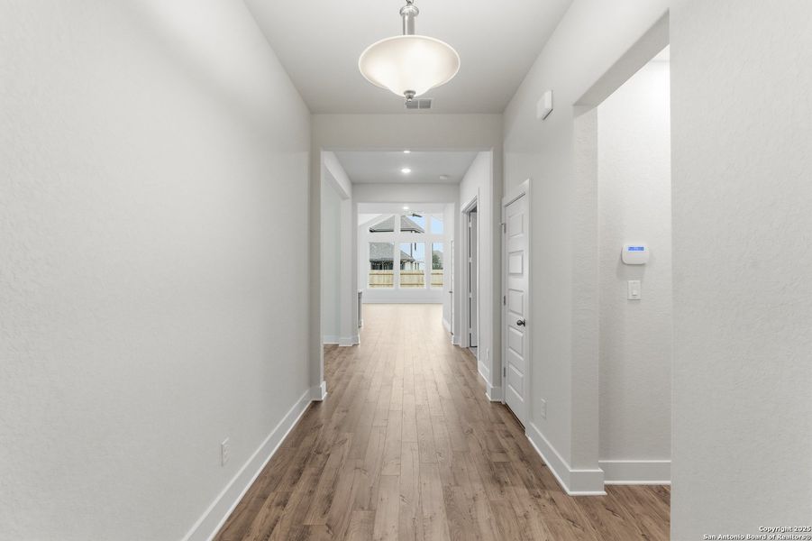 Spacious, unfurnished interior of a new home in Alsatian Oaks, Castroville (Image 38).