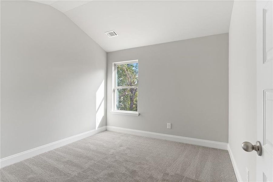 Spacious, unfurnished interior of a new home in Paces Estates, Lithia Springs (Image 24).