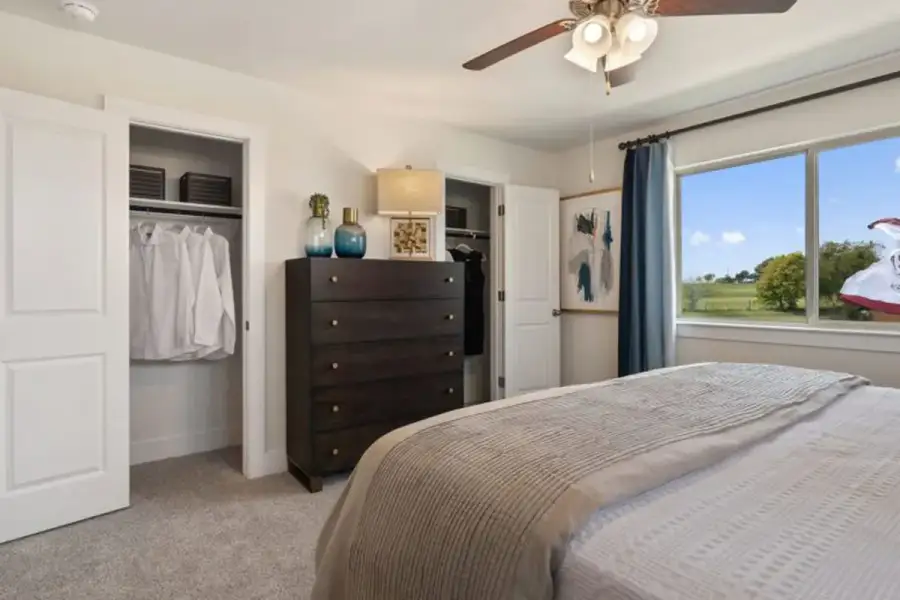 Representative furnished interior of a home built from the Medina by Pacesetter Homes in Saddle Creek Twinhomes, Georgetown (Image 7).