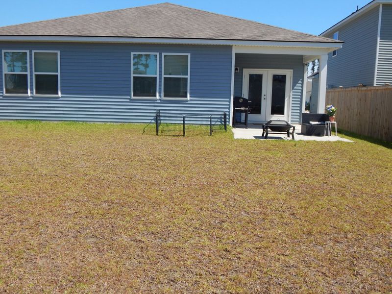 Exterior details and patio area of a home in , Summerville (Image 3).