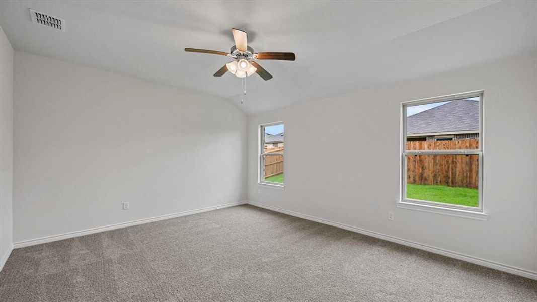 Spacious, unfurnished interior of a new home in Liberty Crossing, Royse City (Image 25). Spacious, unfurnished interior of a new home in Liberty Crossing, Royse City (Image 25).