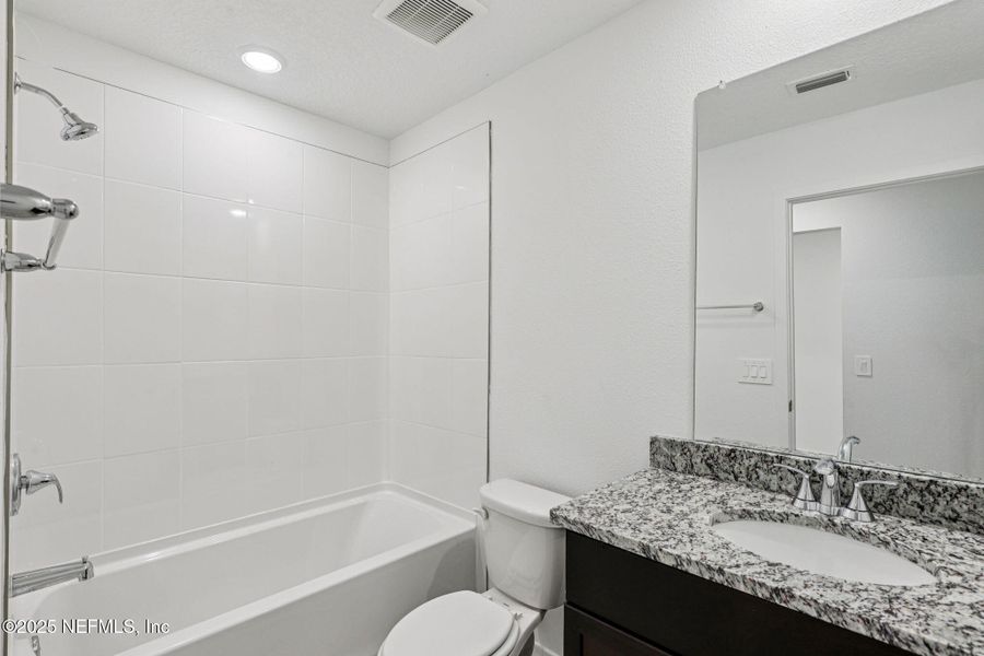 Furnished interior view inside a new home in Kings Preserve, Jacksonville (Image 12). Furnished interior view inside a new home in Kings Preserve, Jacksonville (Image 12).