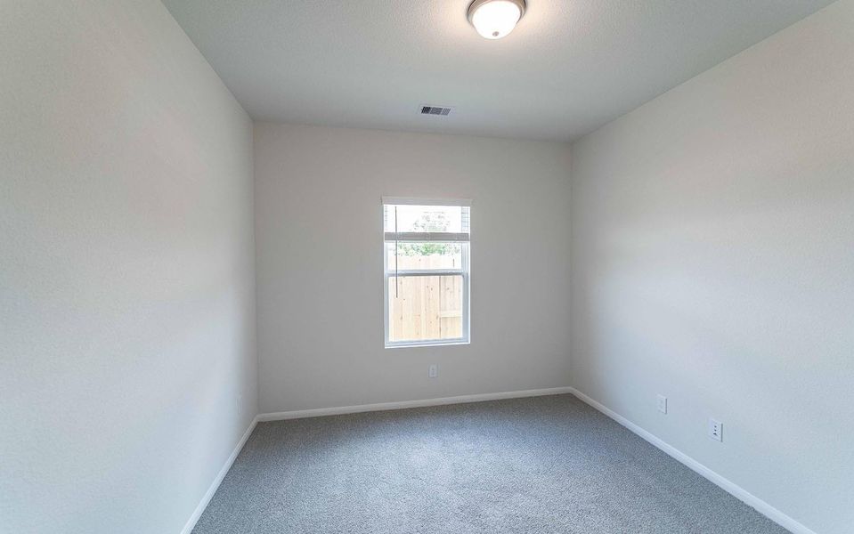 Spacious, unfurnished interior of a new home in Colony at Pinehurst, Pinehurst (Image 13).