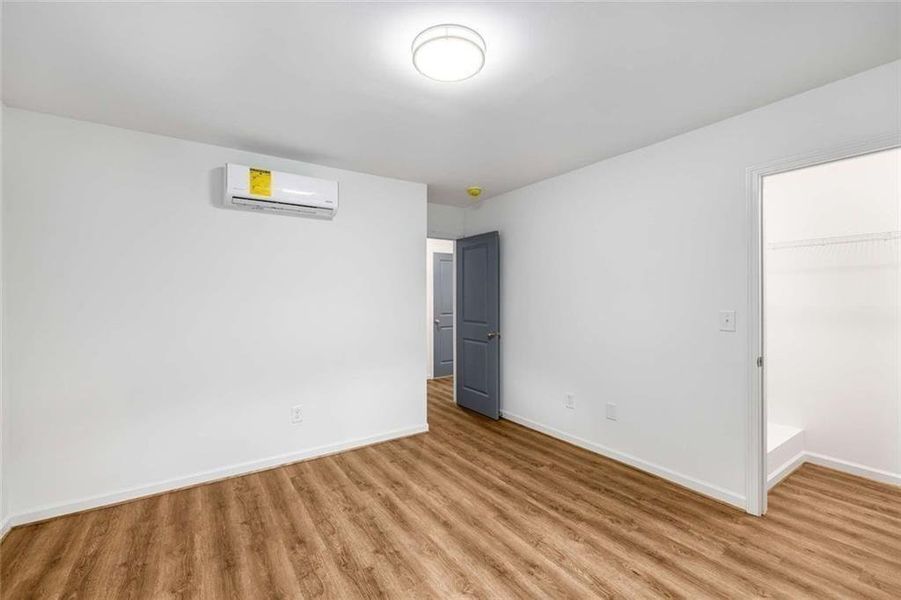Spacious, unfurnished interior of a new home in , Atlanta (Image 12). Spacious, unfurnished interior of a new home in , Atlanta (Image 12).