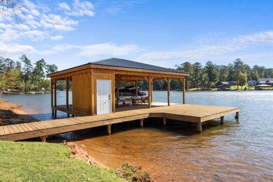 Image 35 of a home in .