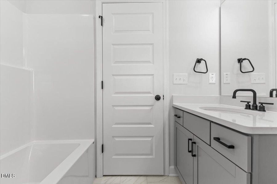 25-33 Pear Blossom Pkwy