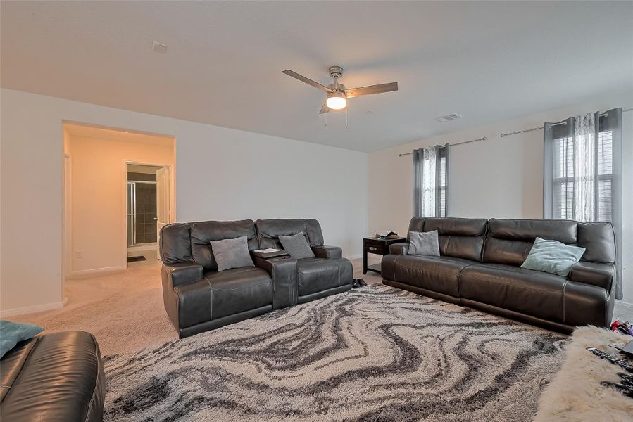 Furnished interior view inside a new home in Deer Run Meadows, Richmond (Image 42). Furnished interior view inside a new home in Deer Run Meadows, Richmond (Image 42).