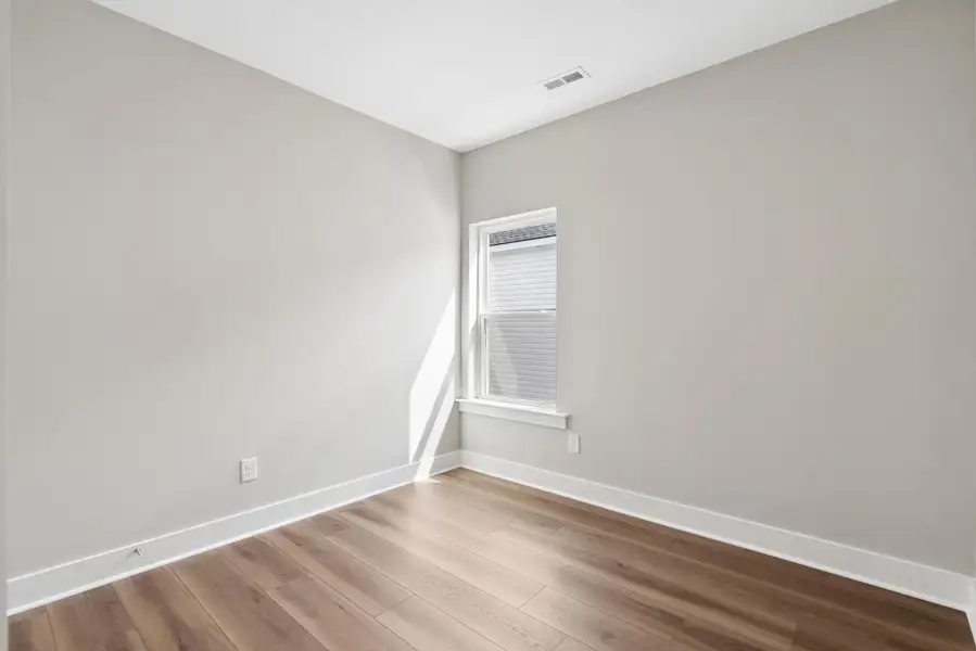 Spacious, unfurnished interior of a new home in Discover - Select, Charleston (Image 10).