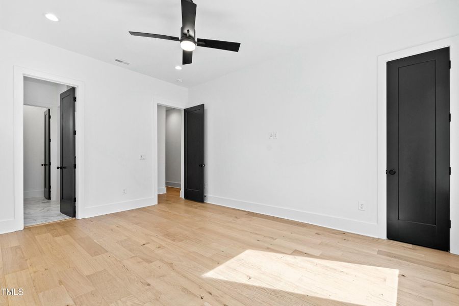 tempImageat4YJJ tempImageat4YJJ