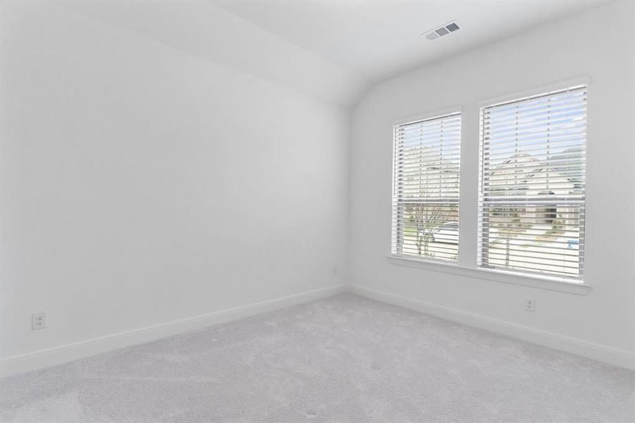 Spacious, unfurnished interior of a new home in , Van Alstyne (Image 20).
