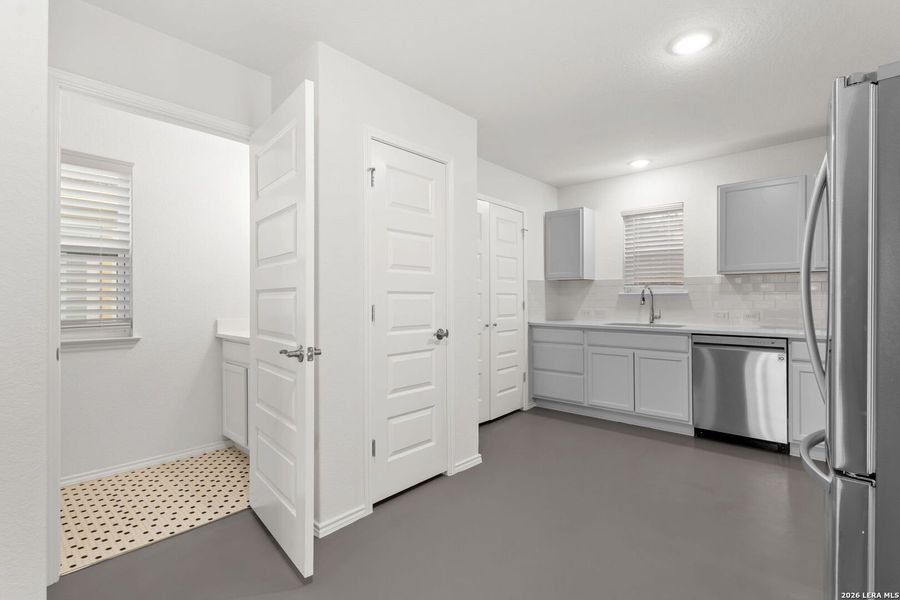 Furnished interior view inside a new home in , San Antonio (Image 8).