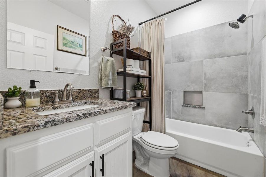 Furnished interior view inside a new home in , Weatherford (Image 29). Furnished interior view inside a new home in , Weatherford (Image 29).