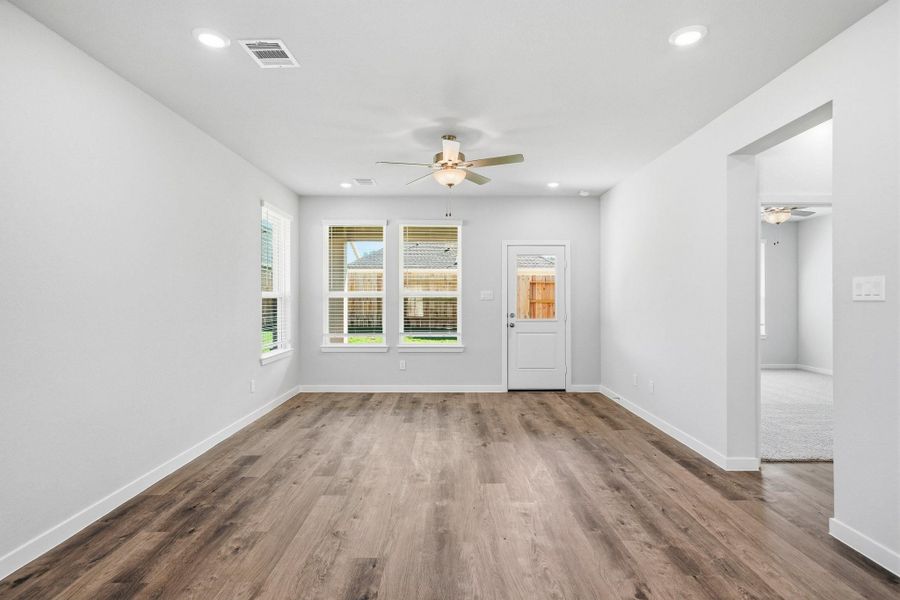 Spacious, unfurnished interior of a new home in Audubon, Magnolia (Image 12). Spacious, unfurnished interior of a new home in Audubon, Magnolia (Image 12).