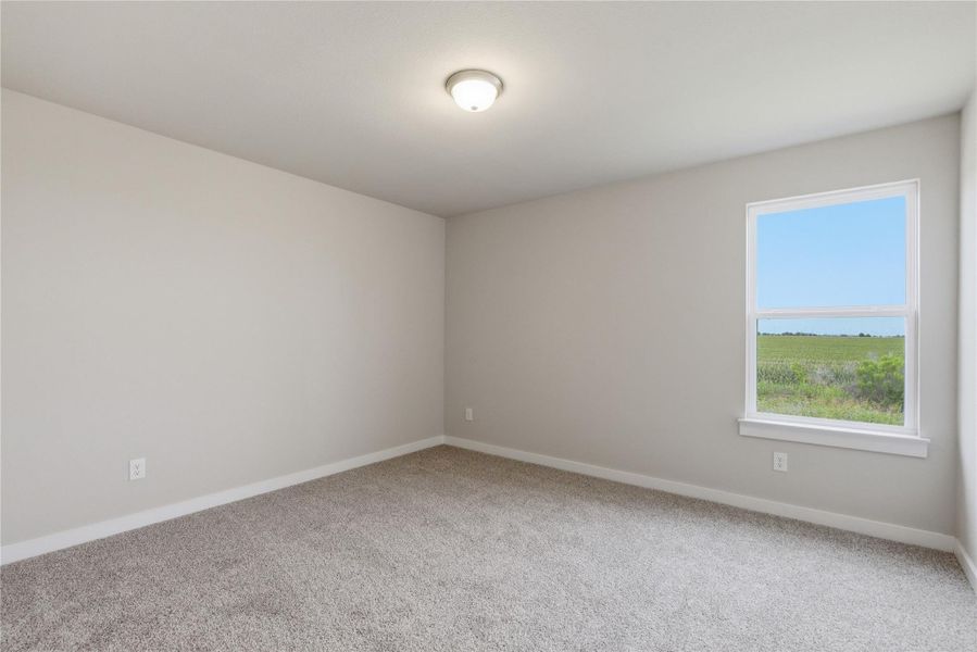 Spacious, unfurnished interior of a new home in Spring Creek, Taylor (Image 16).