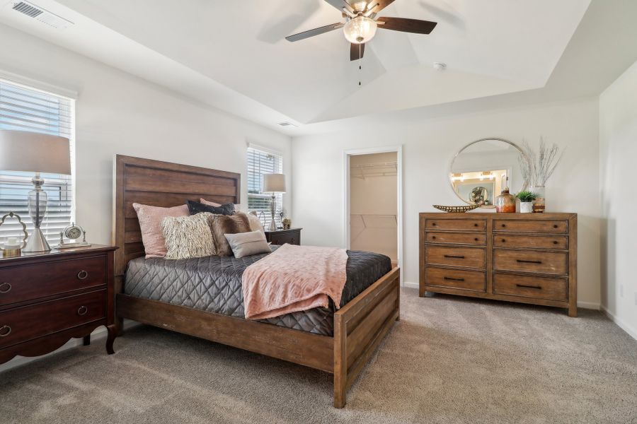 Representative furnished interior of a home built from the Bentcreek II by Great Southern Homes in Old Charleston Acres, Pelion (Image 41).