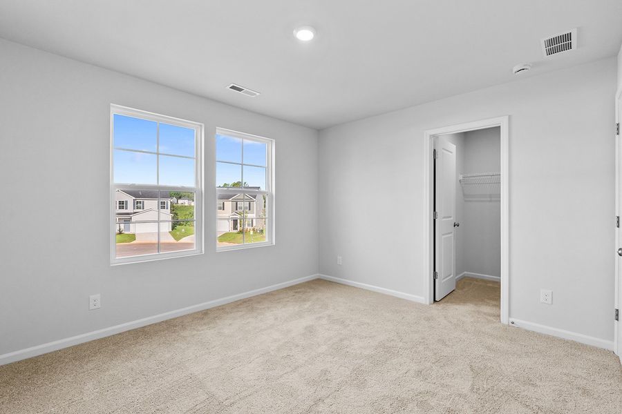 Spacious, unfurnished interior of a new home in Bell West, Kernersville (Image 30).