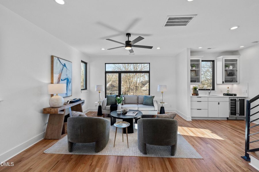 39-813 N Roxboro_6809 39-813 N Roxboro_6809