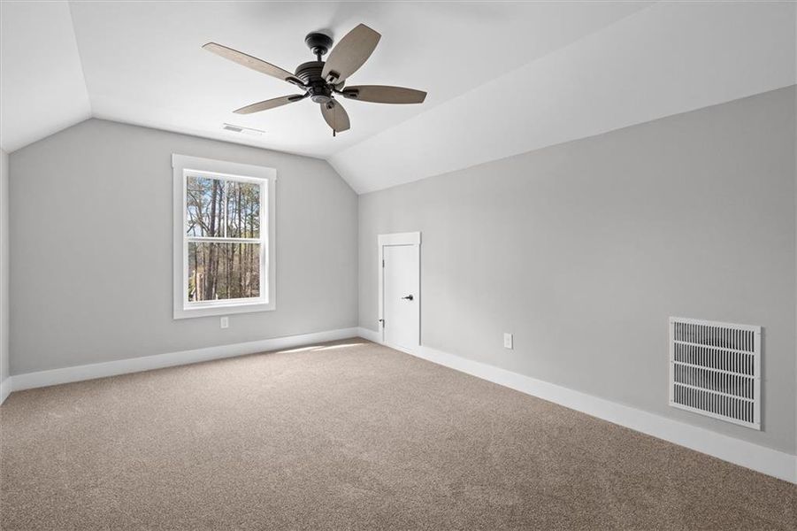 Spacious, unfurnished interior of a new home in , Villa Rica (Image 40).