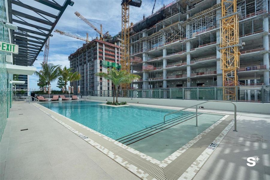 Condo located in Miami, FL showcasing its design and architecture (Image 23).