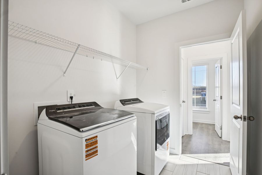 Close-up of interior finishes inside a home in Greystone - Vista Townhomes, Smyrna (Image 9).